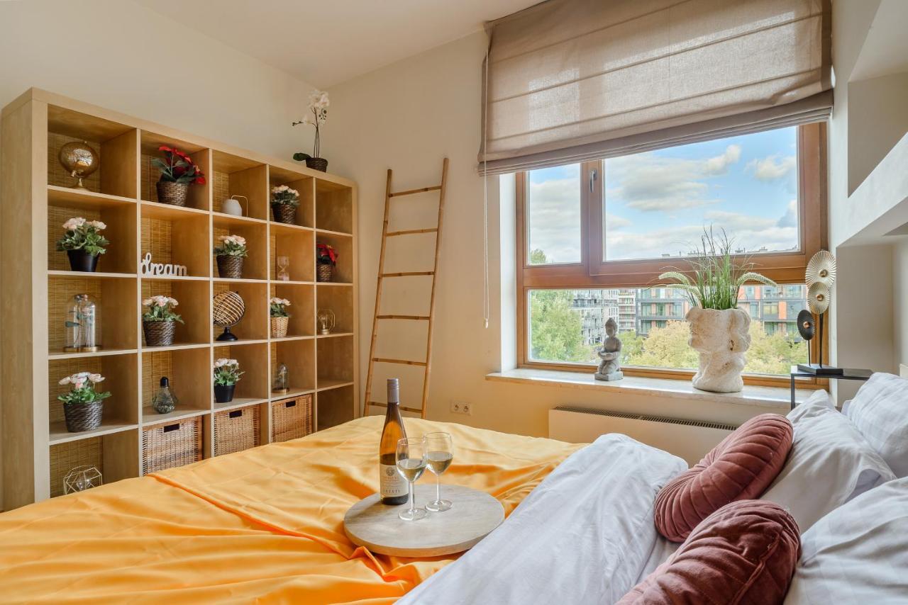 Lumina Apart With A Large Balcony Near Presidential Palace And River Varsóvia Exterior foto
